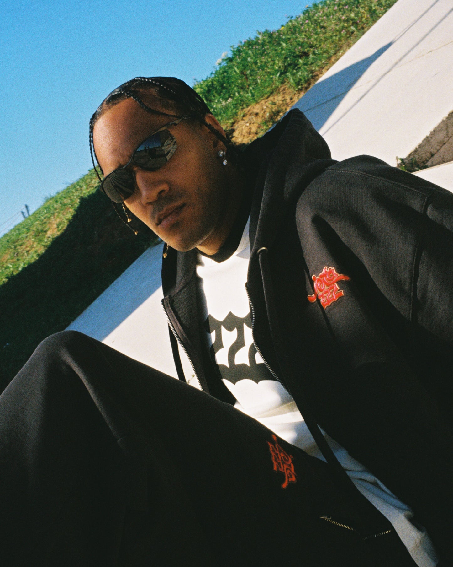 ZIP "BABY BLACK"