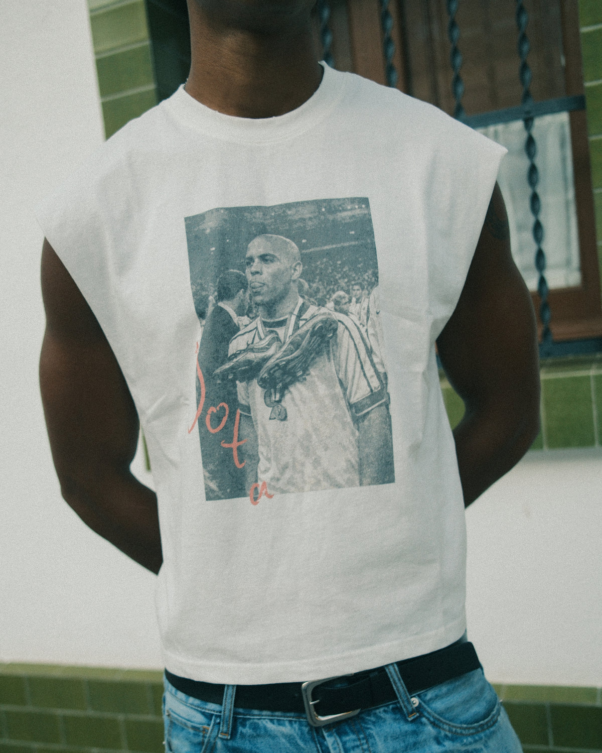 R9 TANK TOP TRIBUTE