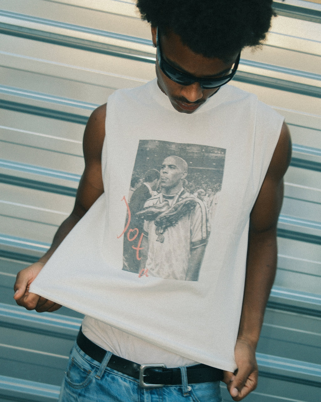 R9 TANK TOP TRIBUTE